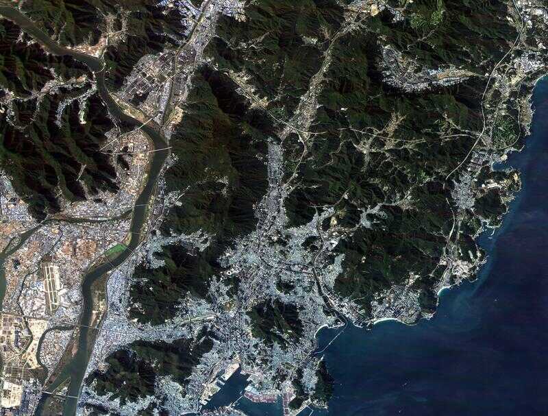 Date: 2025-11-02 05:43:32, InternalID: 2r1953, Location Name: Port of Busan
